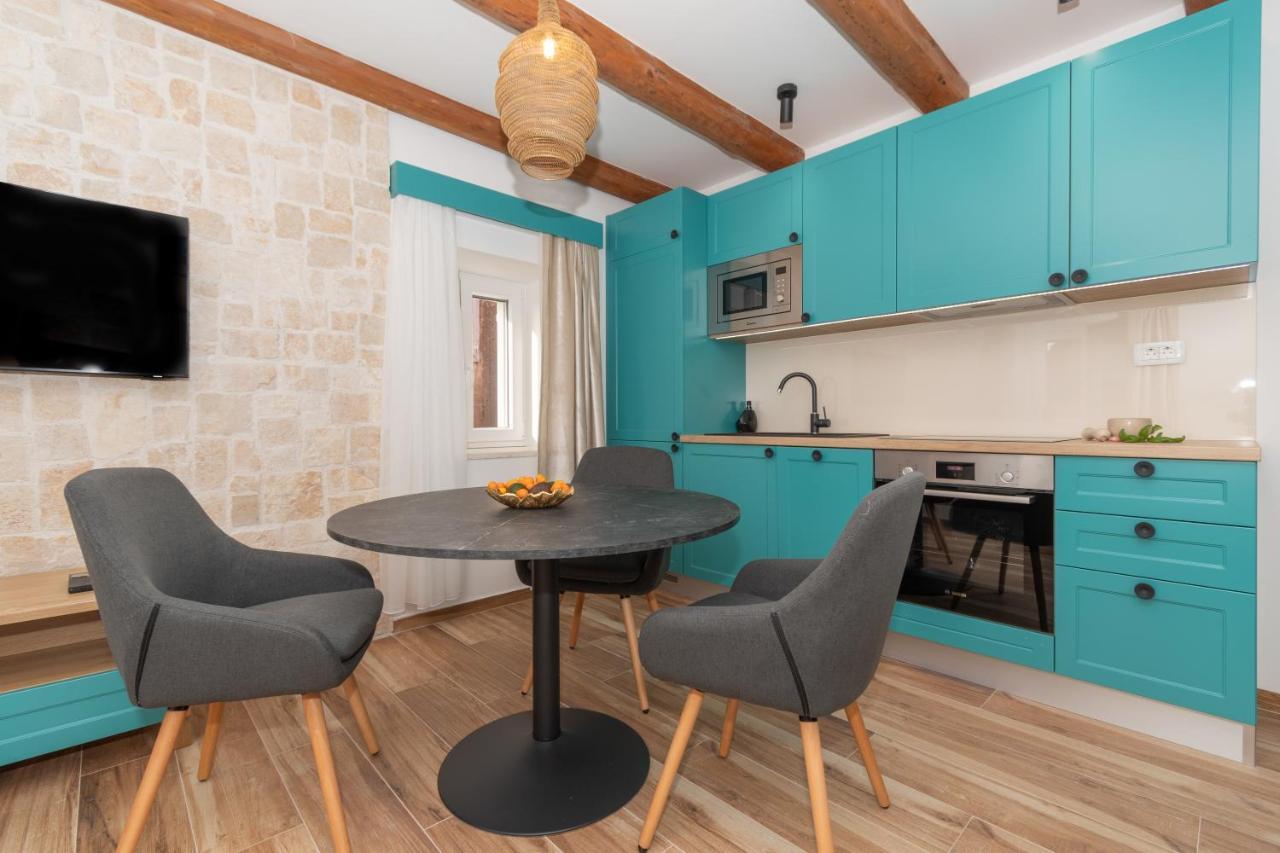 Ivka Makarska - Modern And Luxurious Oldtown Apartament Екстериор снимка